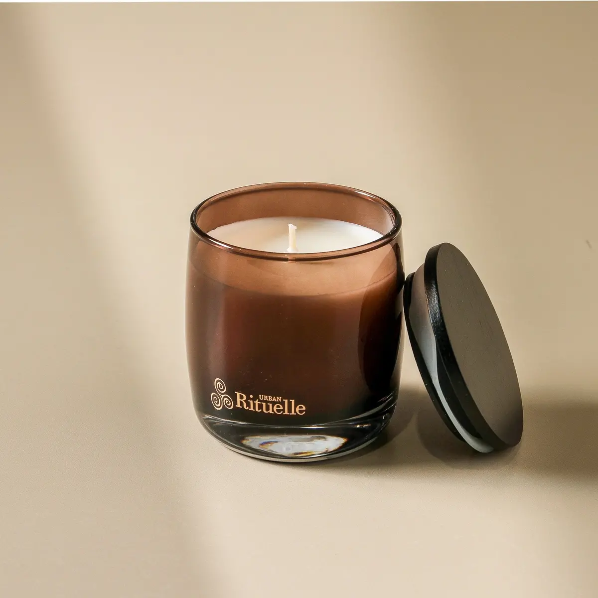 140Gm Candle - Apotheca Spiced Tonka 1