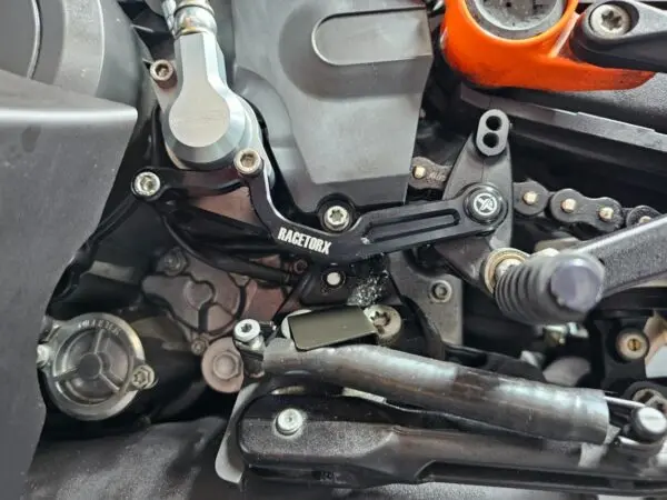 Racetorx Ktm Super Duke R/Rr/Evo 1290 Gen3 2020+ Gear Shift Support 2