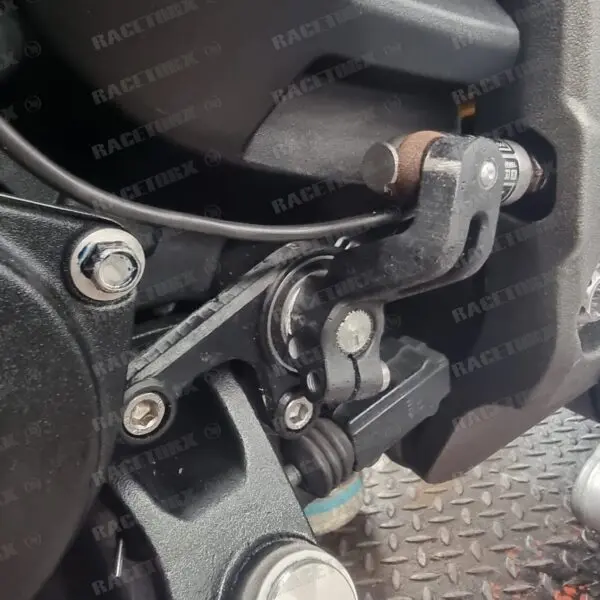 Racetorx Triumph Speed Triple / Tiger 1050 Gear Shift Support 2005-2015 – 2016-2022 2