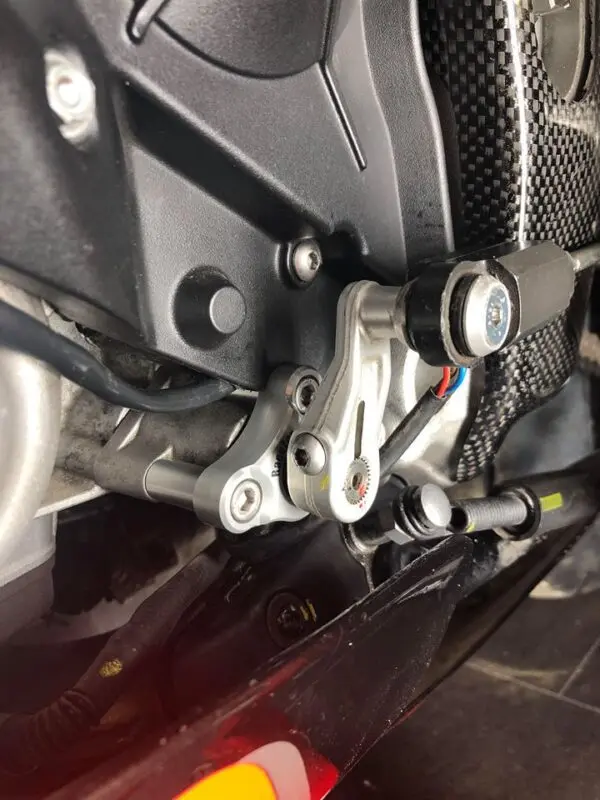 Racetorx Aprilia V4 & Rsv4 Gear Shift Support Rtx219 10
