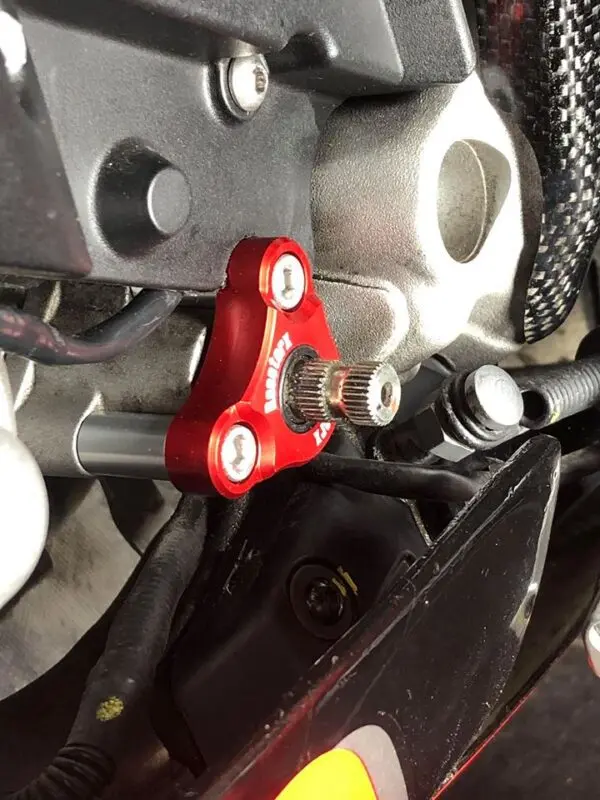 Racetorx Aprilia V4 & Rsv4 Gear Shift Support Rtx219 4