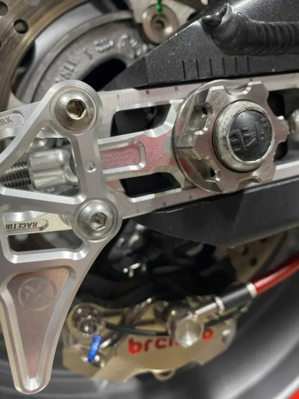 Racetorx Honda Vtr Sp1 | Vtr Sp2 & Cbr929 Rc51 Rc-51 Chain Adjusters 1