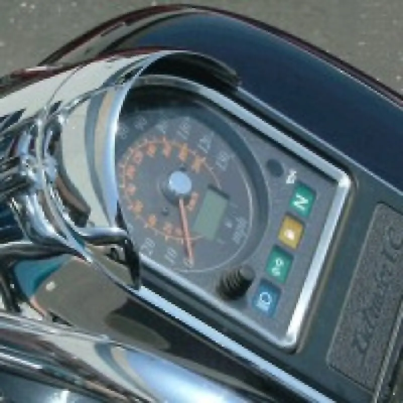 National Cycle 98-08 Suzuki C50/Blk/T/Ltd Blvd./C800 /Vl800/V15000 Speed-Ometer Glare Stopper 1