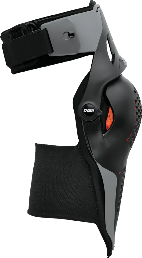 Thor Kneeguard Sentinel Black 3