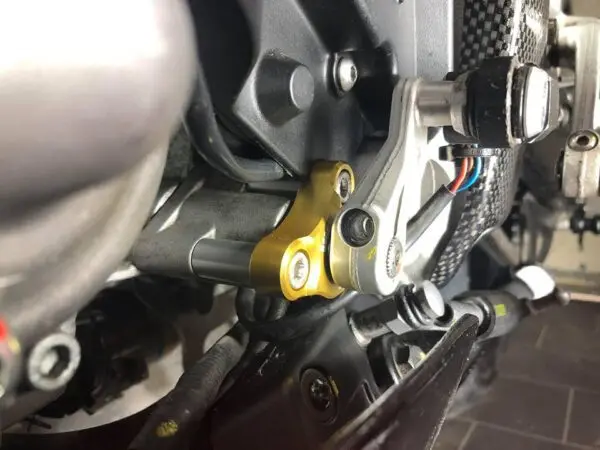 Racetorx Aprilia V4 & Rsv4 Gear Shift Support Rtx219 8