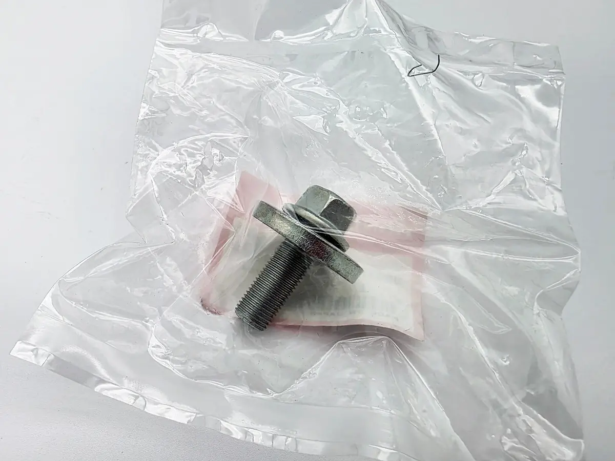 J Series Cam Gear Bolt 1