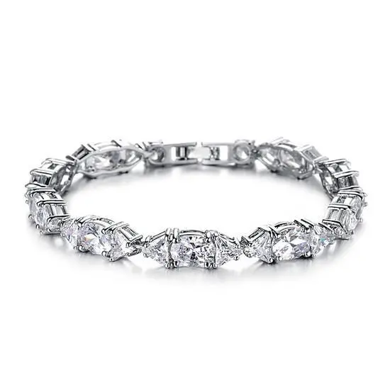 Tomboy Emerald Crystal Stone Bracelet 1