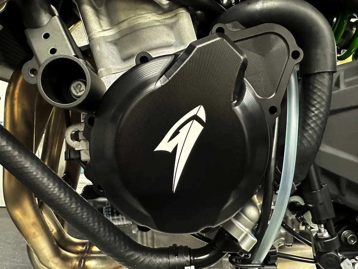 Kawasaki Zx-4Rr Left Side Engine Case Cover 1