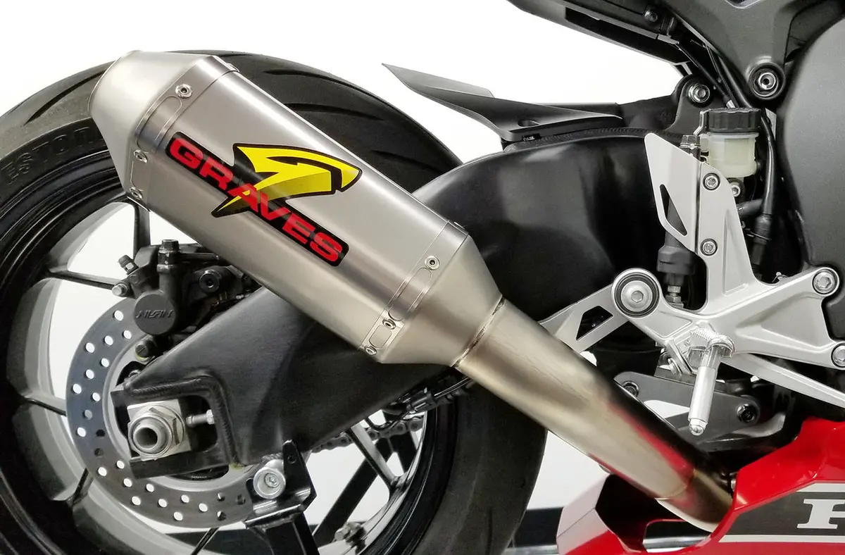 Honda Cbr1000rr Cat Back Slip-On Exhaust 1