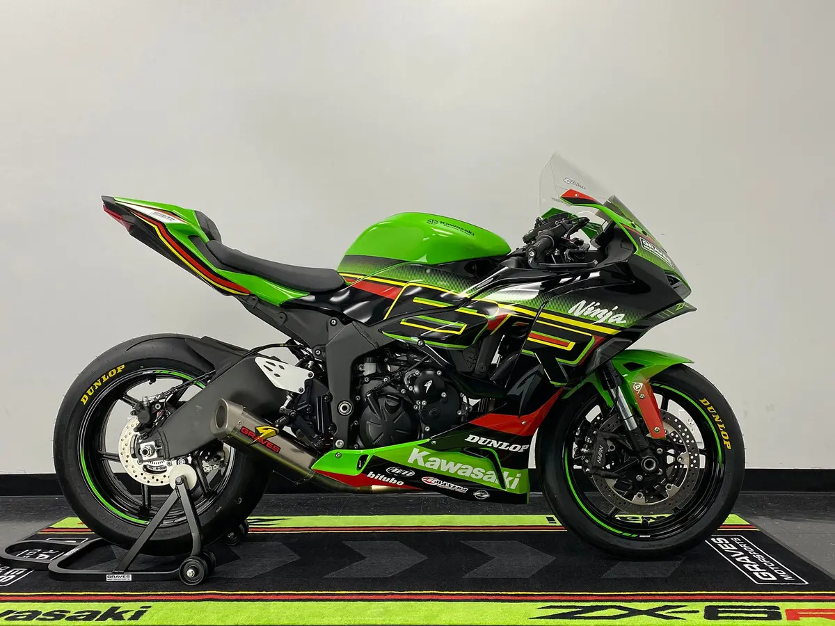 Graves Motorsports Kawasaki Zx-6R Full Link Titanium / Titanium Works Exhaust 1