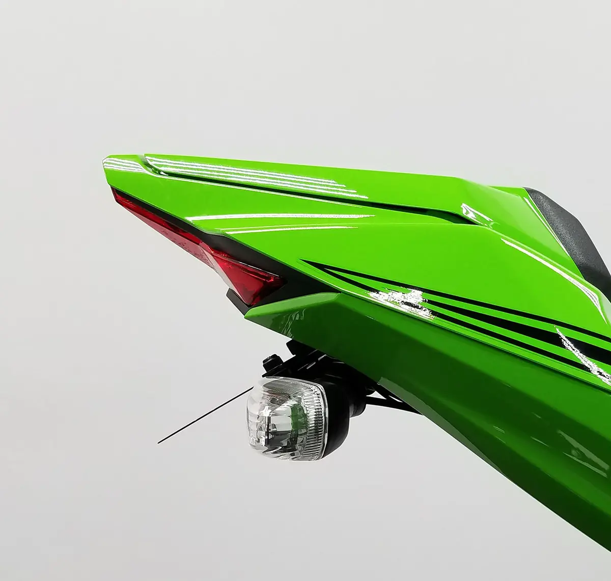 Graves Motorsports Kawasaki Zx-10R Fender Eliminator Kit 1