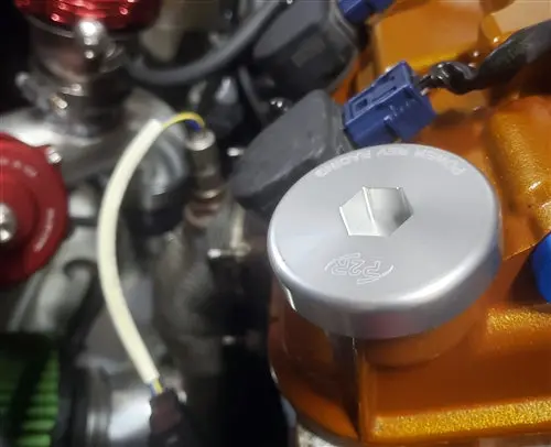 P2r Low Profile Billet Oil Cap 2