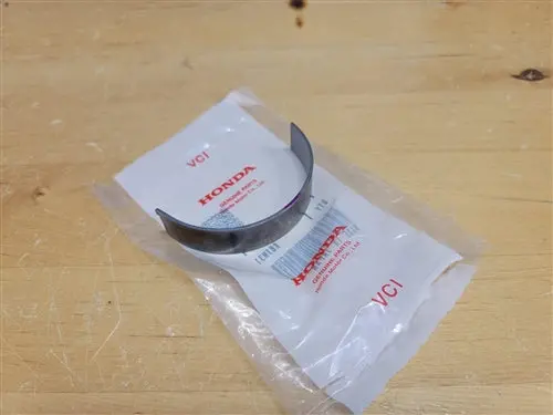 J37 Rod Bearings - Oem Honda - Pink 1