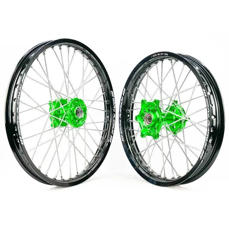 Sm Pro Platinum Wheel Set - Kawasaki - Green Hub Black Rim 1
