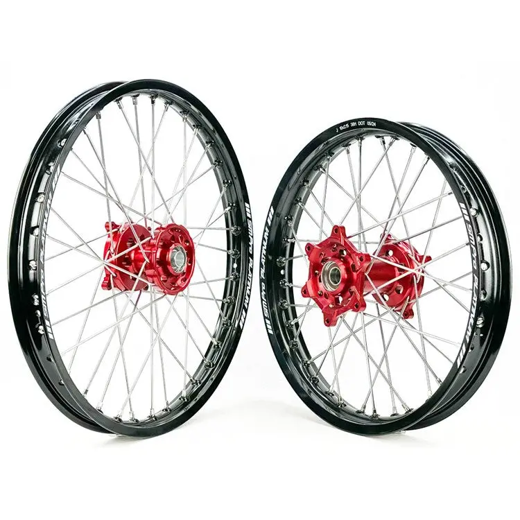Sm Pro Platinum Wheel Set - Suzuki - Red Hub Black Rim 1