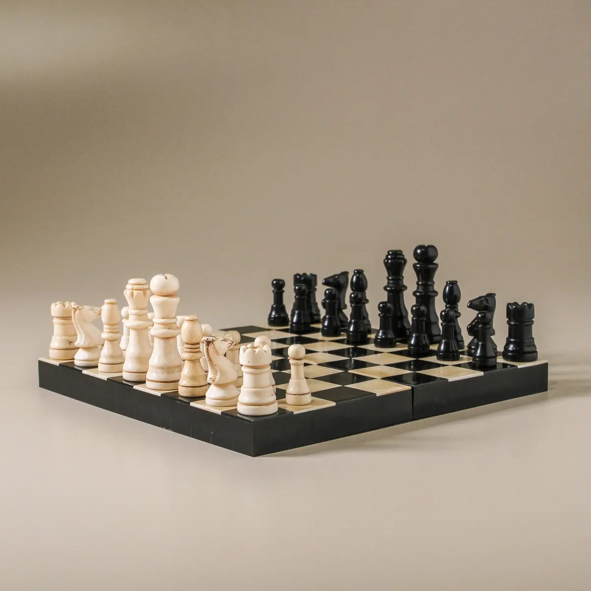 Arden Chess Board Game 1