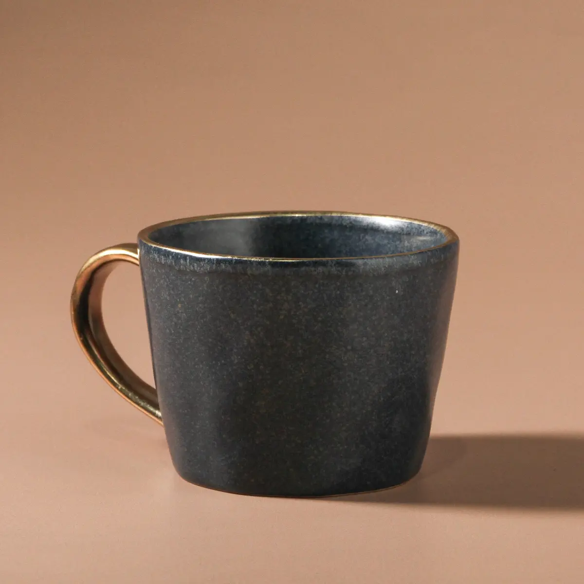 Ariel Mug Matte Charcoal 1