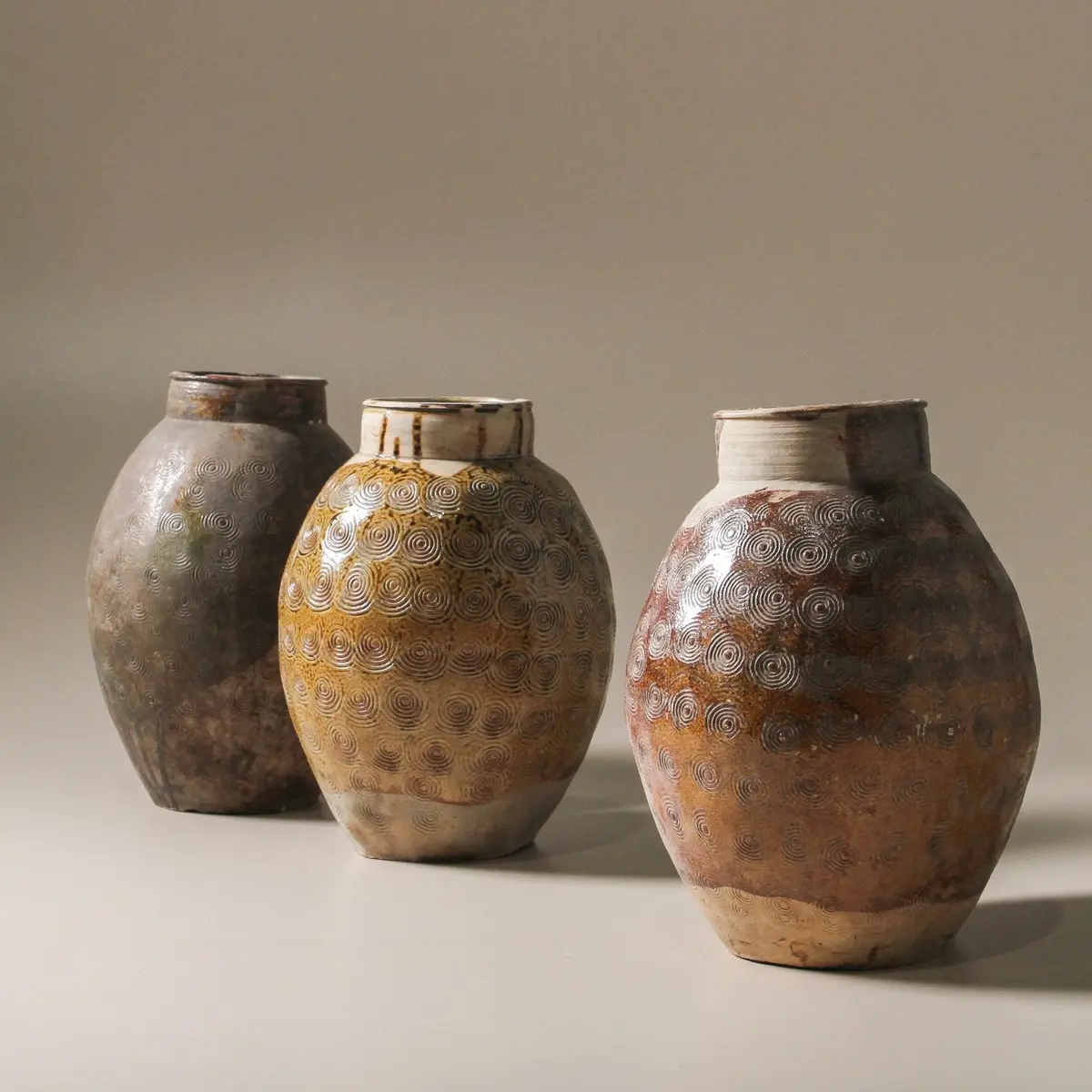 Chinese Vintage Glazed Pot 1