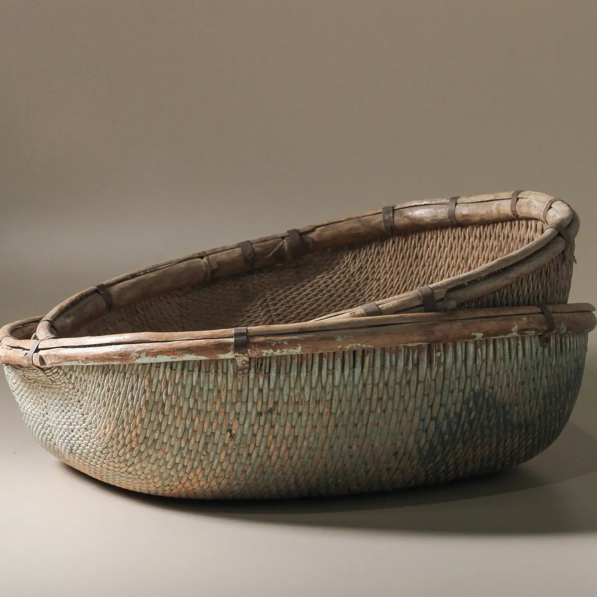 Chinese Willow Grain Tray 1