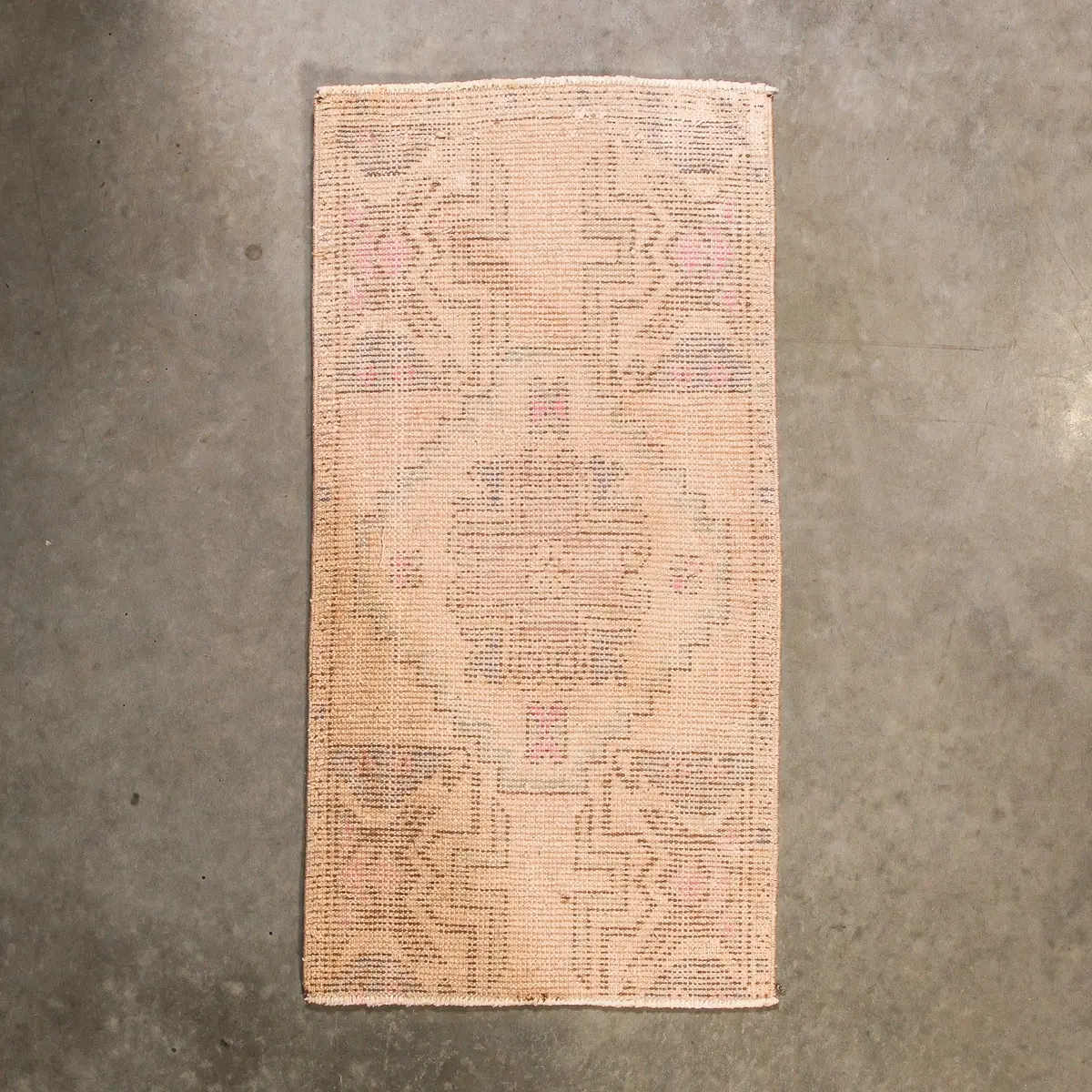 Derya Vintage Anatolian Accent Rug 1