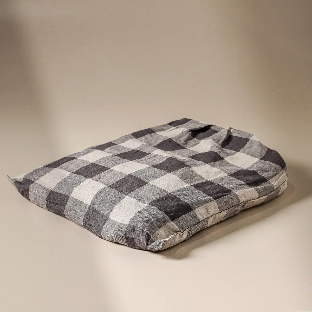 Sow - Flat Sheet Ruffle Licorice Gingham King 1