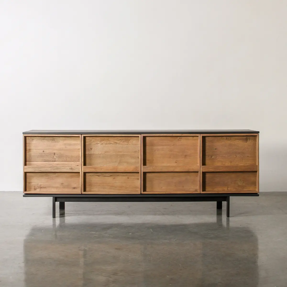 Eclipse Sideboard 1
