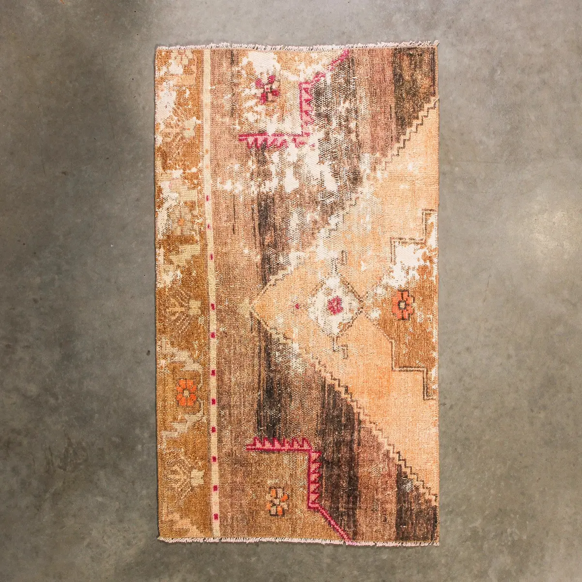 Gizem Vintage Anatolian Accent Rug 1