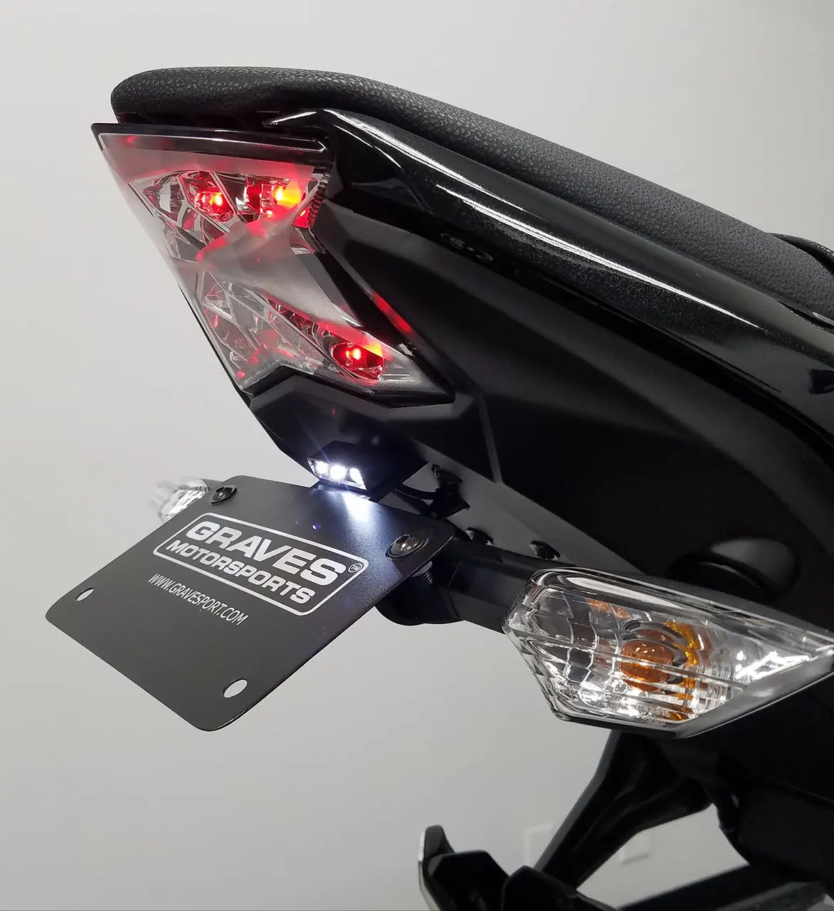Kawasaki Z650 / Ninja 650 Fender Eliminator 1
