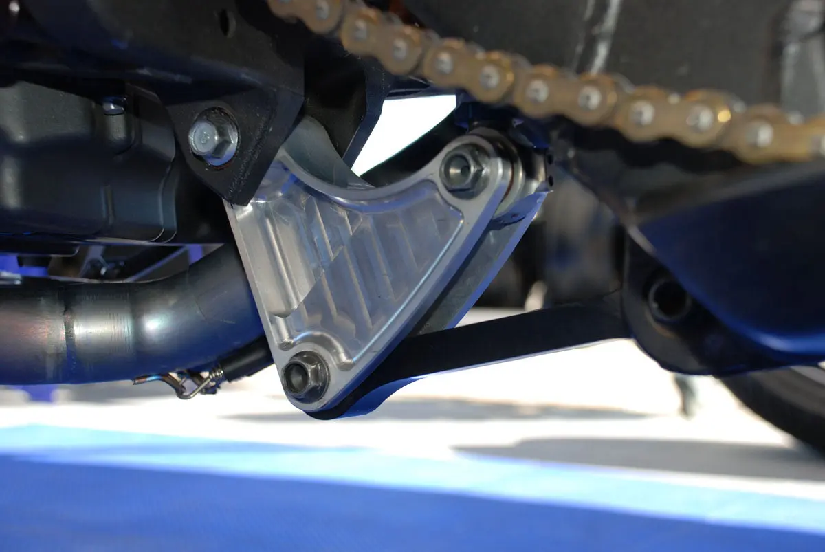 Graves Motorsports Yamaha R1 Suspension Link 09-14 1