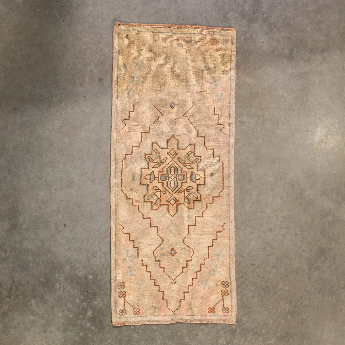 Gunes Vintage Anatolian Accent Rug 1