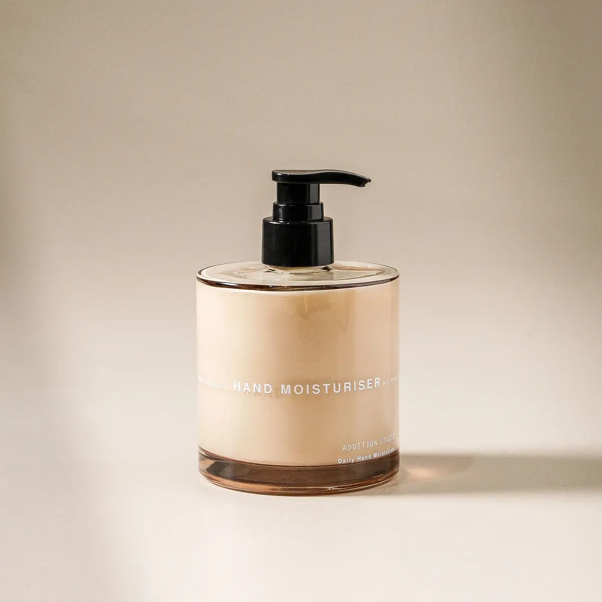 Hand Moisturiser 390Ml 1