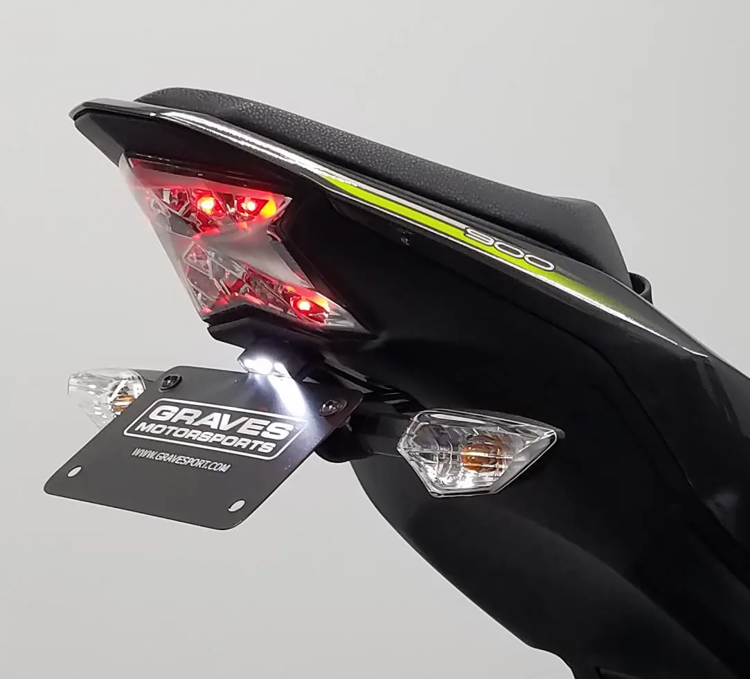 Kawasaki Z900 Fender Eliminator 1