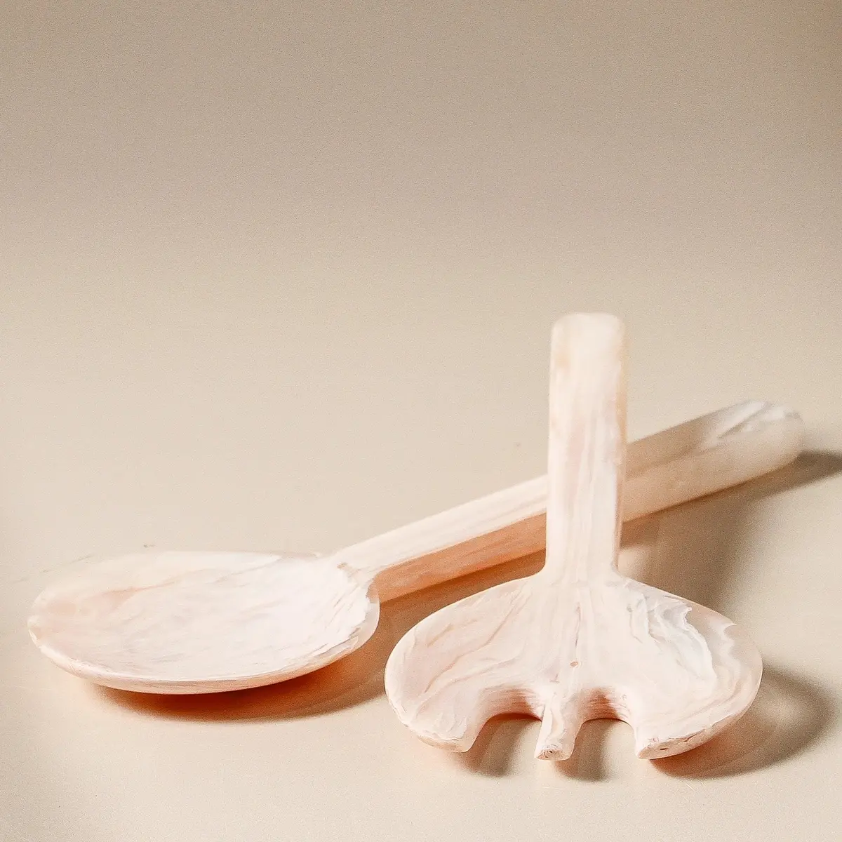 Long Handle Salad Servers - Blush Swirl Xl 1