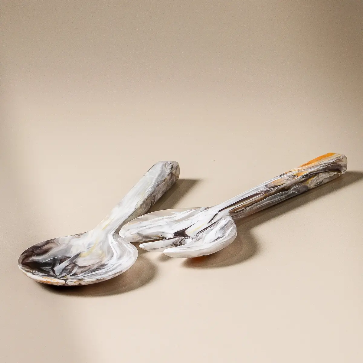 Long Handle Salad Servers - Mocha Swirl Xl 1