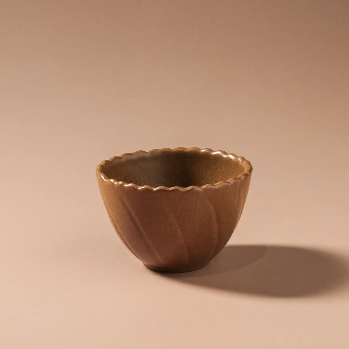 Magnus Scalloped Bowl 1