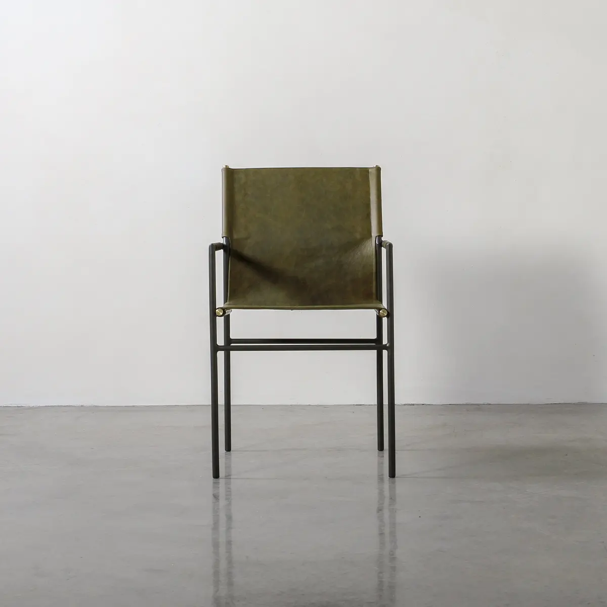 Oliver Dining Chair Olive 1