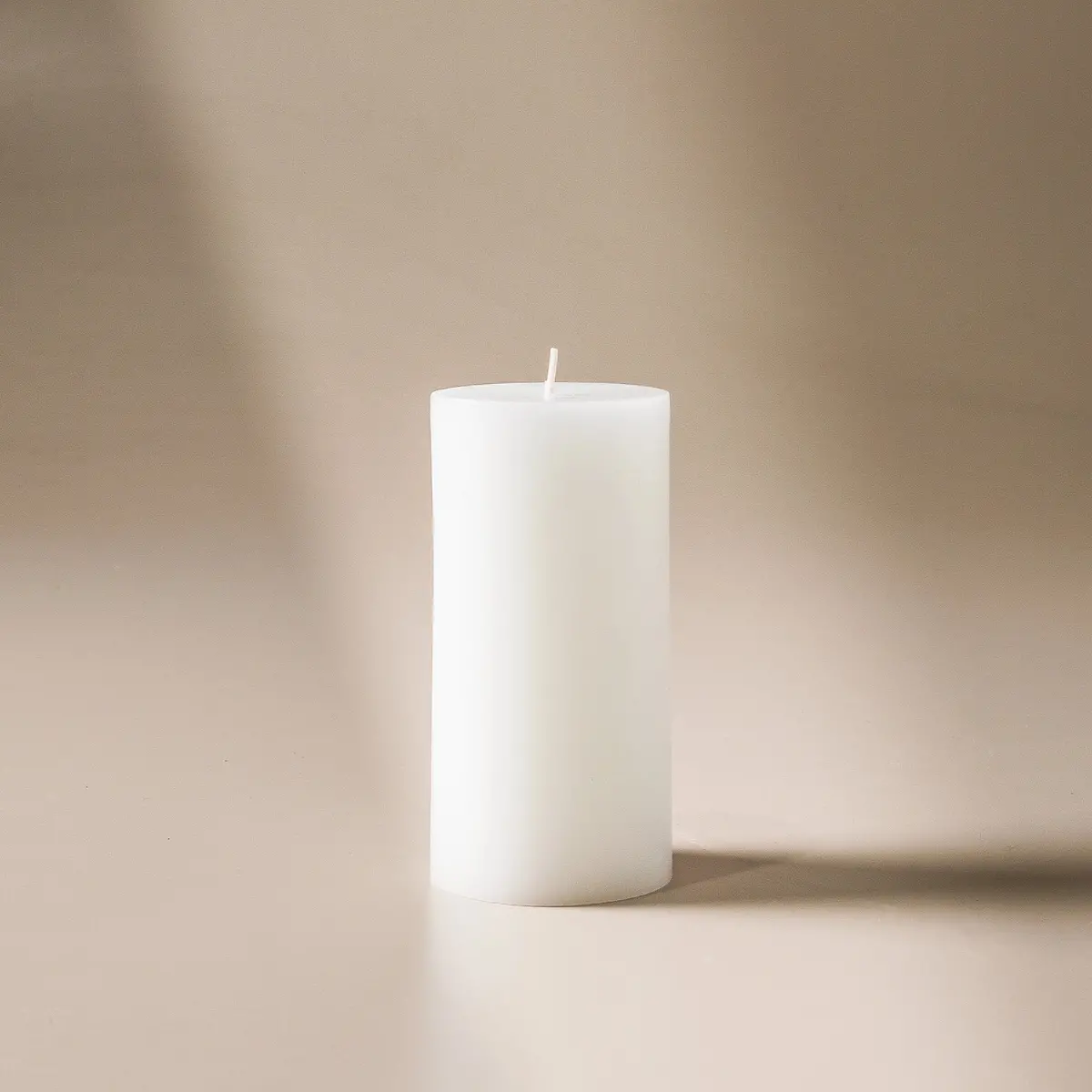 Pillar Candle Pure White - Medium 1