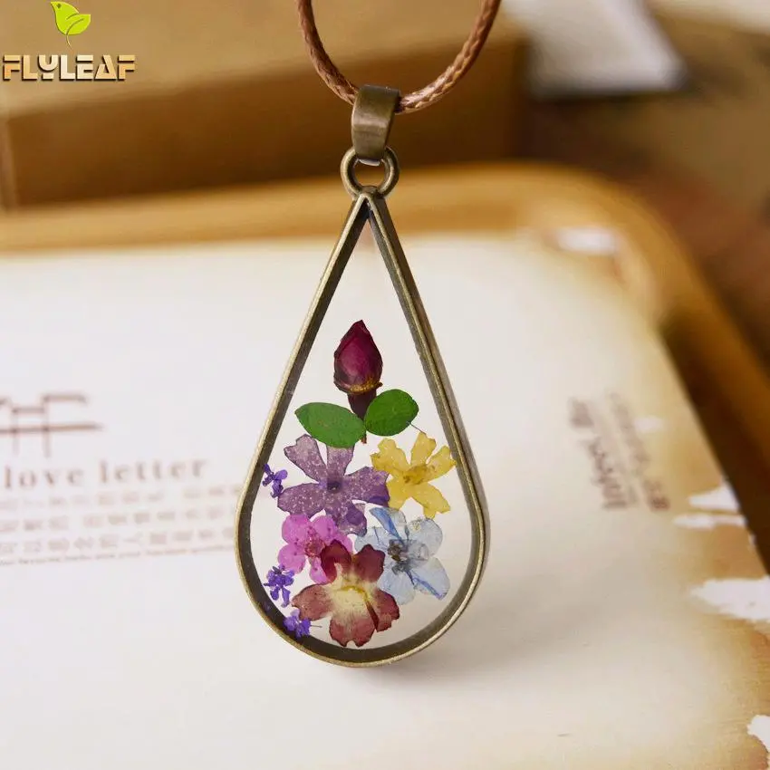 Flyleaf Handmade Vintage Style Natural Dried Flowers Long Necklaces & Pendants For Women Retro Girl Gift Bronze Jewelry 1