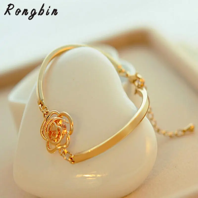 2017 Women Golden Flower Crystal Rose Bangle Cuff Chain Bracelet Chic Jewelry Present Fashion Style 1