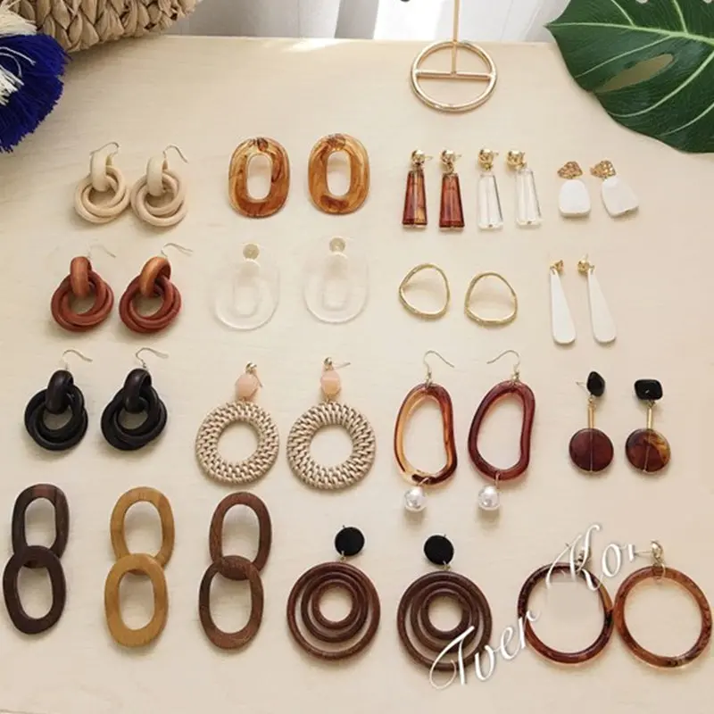 New Minimalist Vintage Brown Acrylic Wooden Surround Long Earrings  Women Antique Round Large Drop Earrings Gift 1