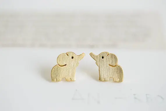 Jisensp Fashion Jewelry Minimalist Elephant Earrings Simple Cute Animal Ear Studs Mother's Day Gift Pendientes Mujer Moda 1