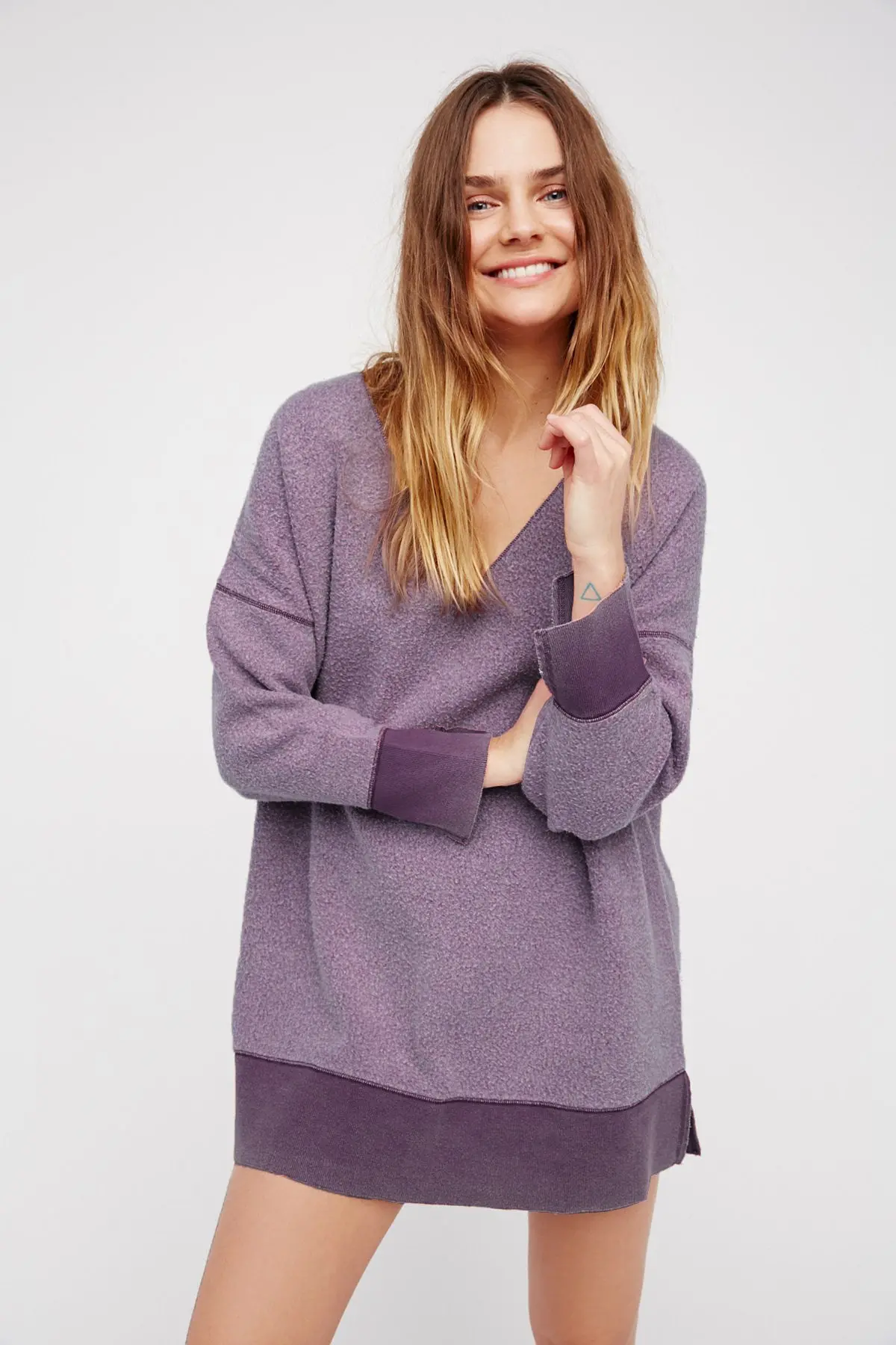 2018 Women Autumn Long Sweatshirts Hot Sale Fleece Fashion Hoodies V-Neck Loose Bat Sleeve Cute Outerwear Hoodie Boho Sweatshirt 1