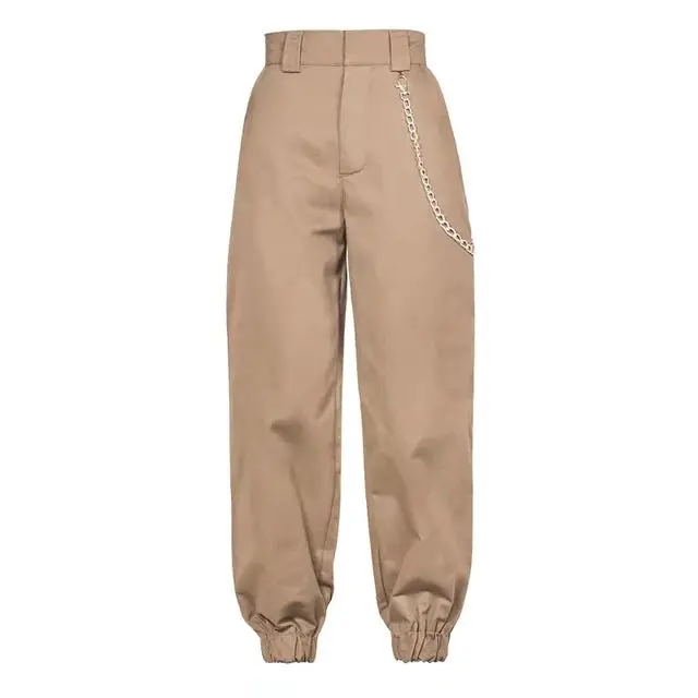 Stylish high-waist camouflage joggers for women featuring military-inspired design, relaxed fit, subtle chain accents, and versatile streetwear appeal. - Image 3