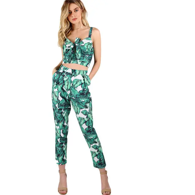 New Front Tie Leaf Print Crop And Matching Pants Set 1