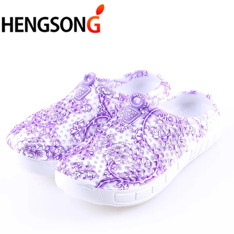 Hengsong 2018 Summer Women Beach Slippers Blue And White Print Breathable Mesh Shoes For Flip Flop Massage Slippers Plus Size 41 1