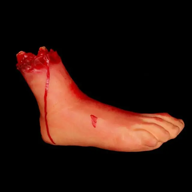 Halloween Horror Props Bloody Hand Haunted House Party Decoration Scary Hand Finger Leg Foot Brain Heart Hot 4