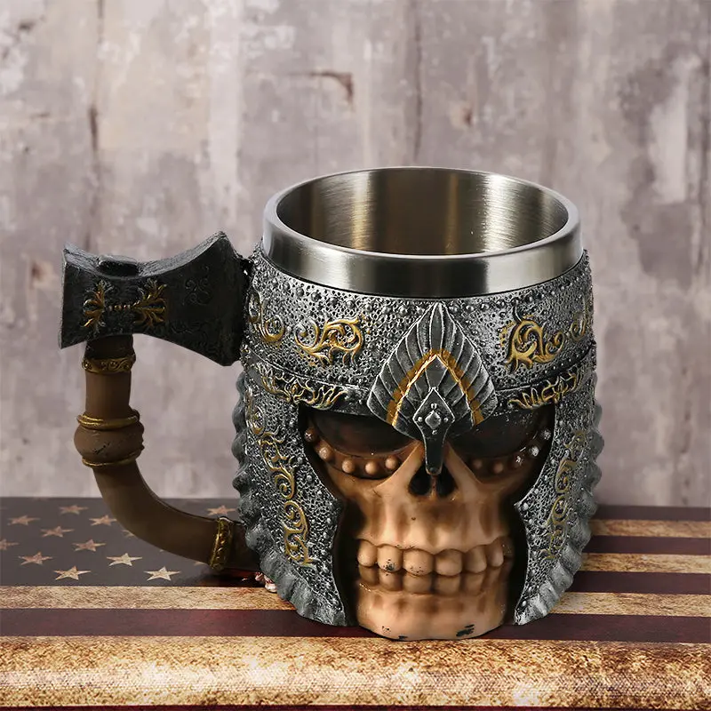 1Pcs 3D Axe Epacket Handle Viking Warrior 450Ml Skull Mug Gothic Tankard Halloween Decoration Skeleton Cup Beer Stein Man Gift 1