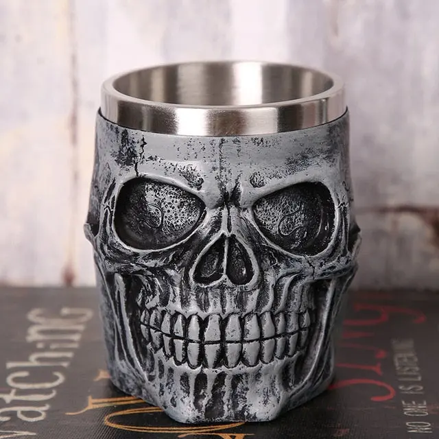 1Pcs 3D Axe Epacket Handle Viking Warrior 450Ml Skull Mug Gothic Tankard Halloween Decoration Skeleton Cup Beer Stein Man Gift 19