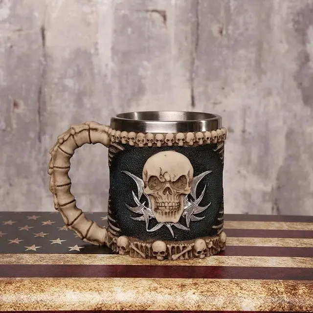 1Pcs 3D Axe Epacket Handle Viking Warrior 450Ml Skull Mug Gothic Tankard Halloween Decoration Skeleton Cup Beer Stein Man Gift 14