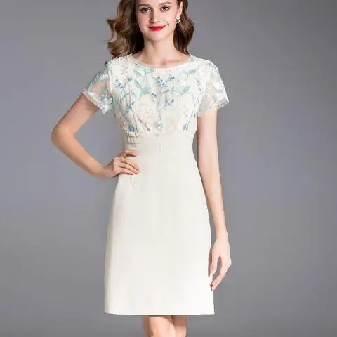 Sophisticated Floral Embroidery Short Sleeve Bodycon Dress 1